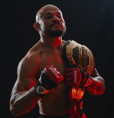 GLEISON TIBAU